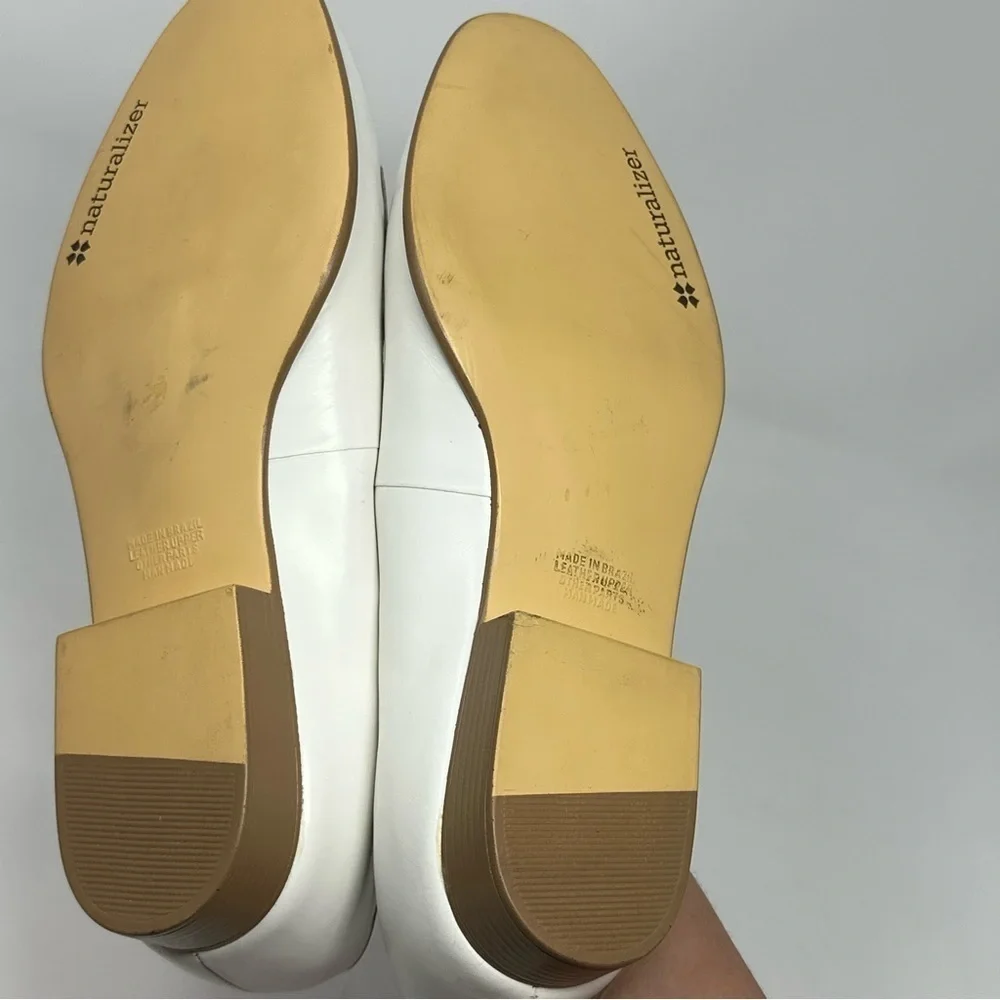 Naturalizer White Leather Tassel Loafers Size 9W - Picture 6 of 11